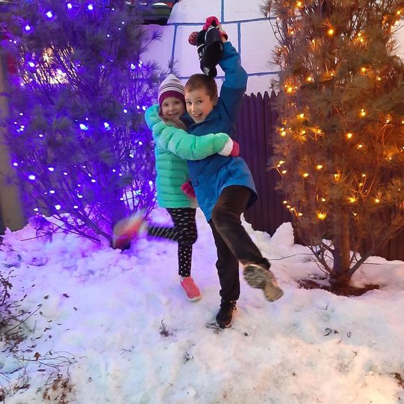 Meet your Posher, Stefanie - Picture 1 of 2